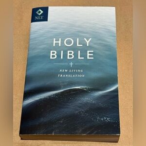 Holy Bible New Living Translation Gift & Award Edition Tyndale House